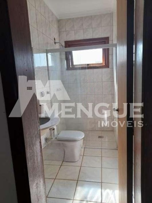 Sobrado tanto comercial como residencial com excelente posição solar R$ 790.000,00