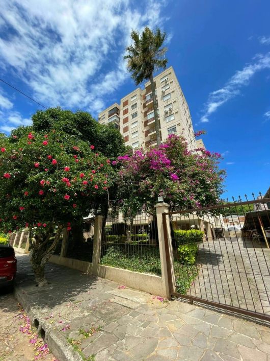 Seja bem-vindo ao seu futuro lar! Este encantador apartamento de 1 quarto, localizado no coração do