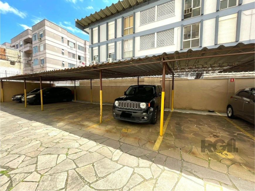 Seja bem-vindo ao seu futuro lar! Este encantador apartamento de 1 quarto, localizado no coração do
