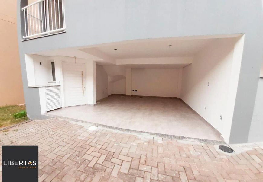 Casa para Venda - 123m², 2 dormitórios, sendo 1 suites, 2 vagas - Camaquã