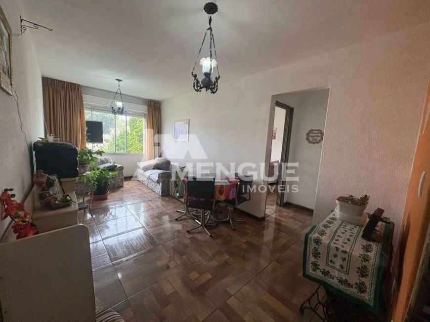 Apartamento residencial com 2 dormitórios em condomínio à venda no bairro Sarandi em Porto Alegre co
