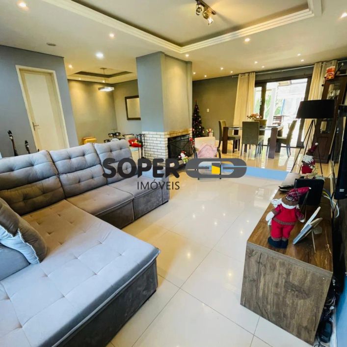 Casa Imóvel para venda possui 215 metros quadrados com 3 quartos em Nonoai - Porto Alegre - RS