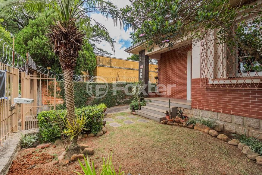 Casa à venda Rua Frederico Etzberger, Nonoai - Porto Alegre