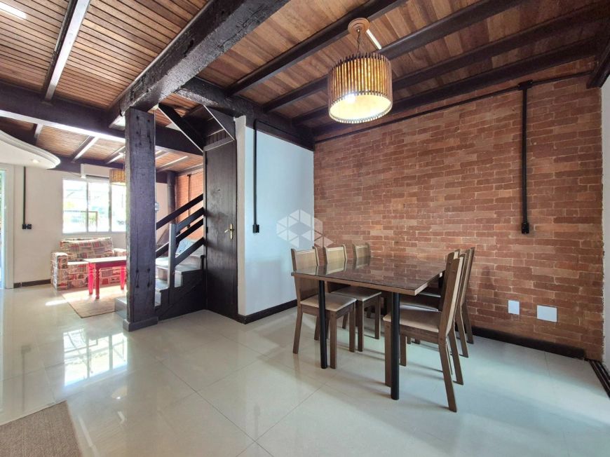 Casa de Condomínio em Humaitá
