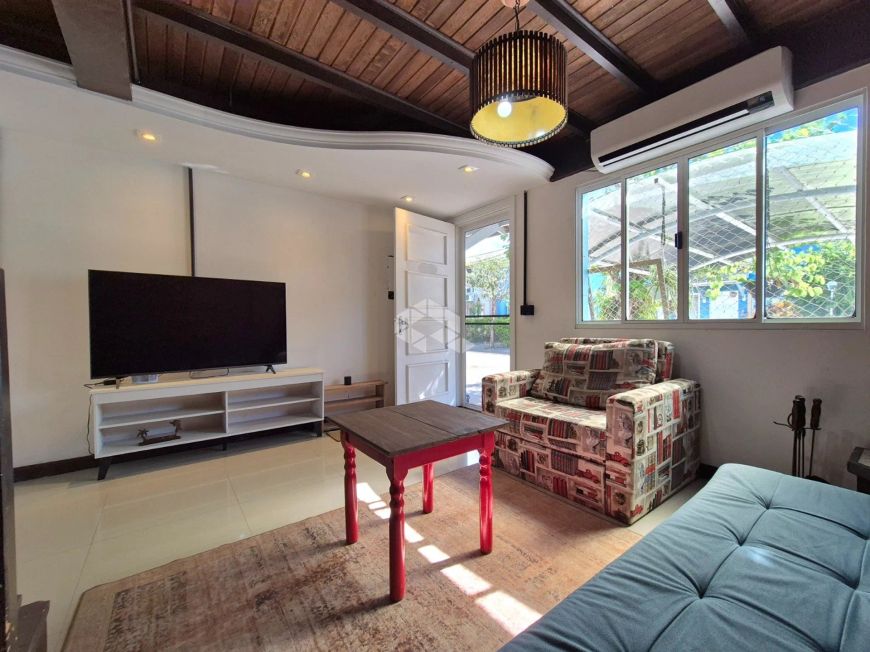 Casa de Condomínio em Humaitá