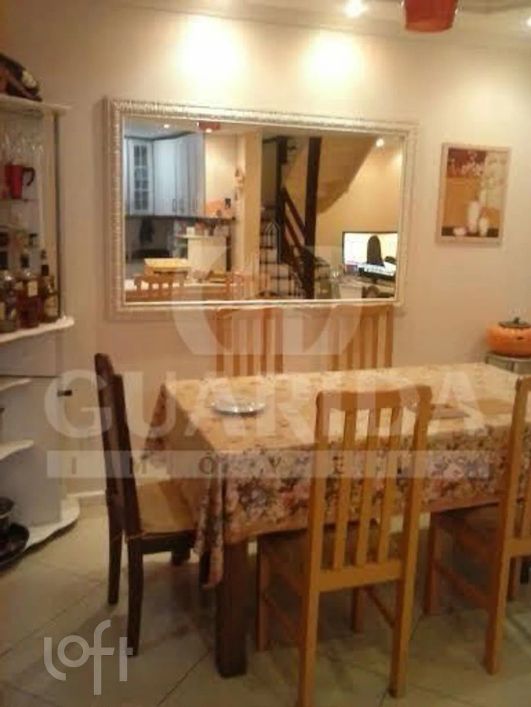 Casa à venda em Camaquã com 226 m², 3 quartos, 1 vaga