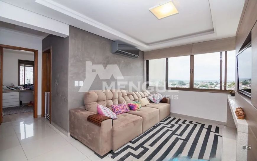 Apartamento residencial com 3 dormitórios e 2 vagas em condomínio à venda no bairro Sarandi em Porto