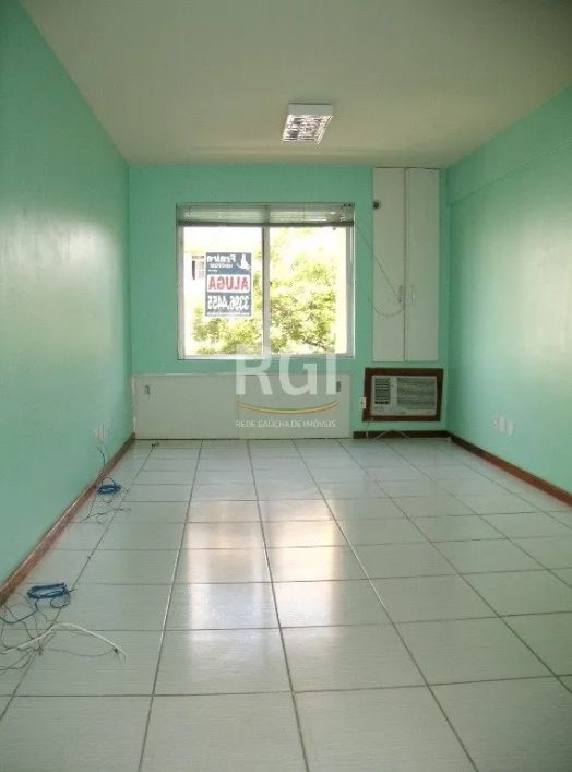 Escritório à venda na Cidade Baixa com área útil de 28 m² - Oportunidade única!