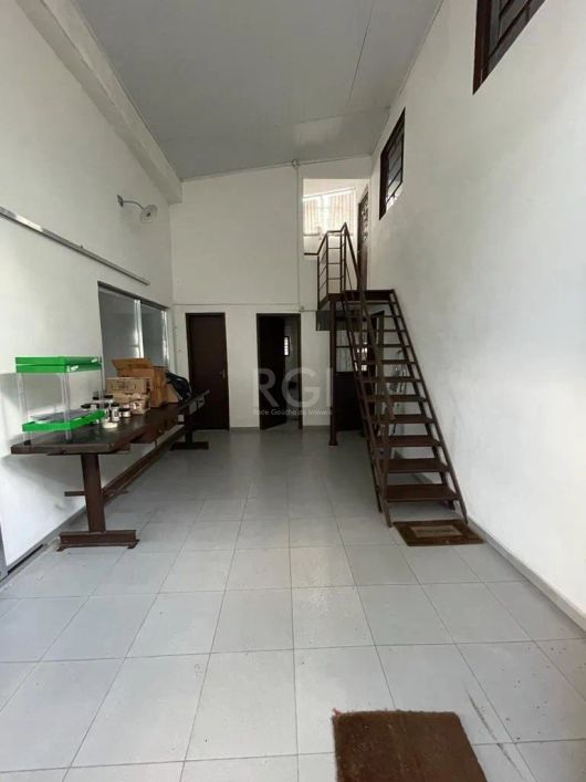 Casa ótima residência , bairro João pessoa , próprio para você que tem sua micro empresa , possui um