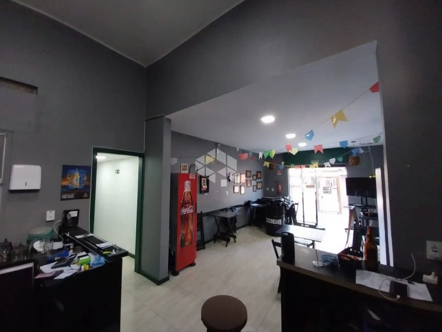 LOJA NO BAIRRO MENINO DEUS, PRÓXIMO AO HOSPITAL MÃE DE DEUS