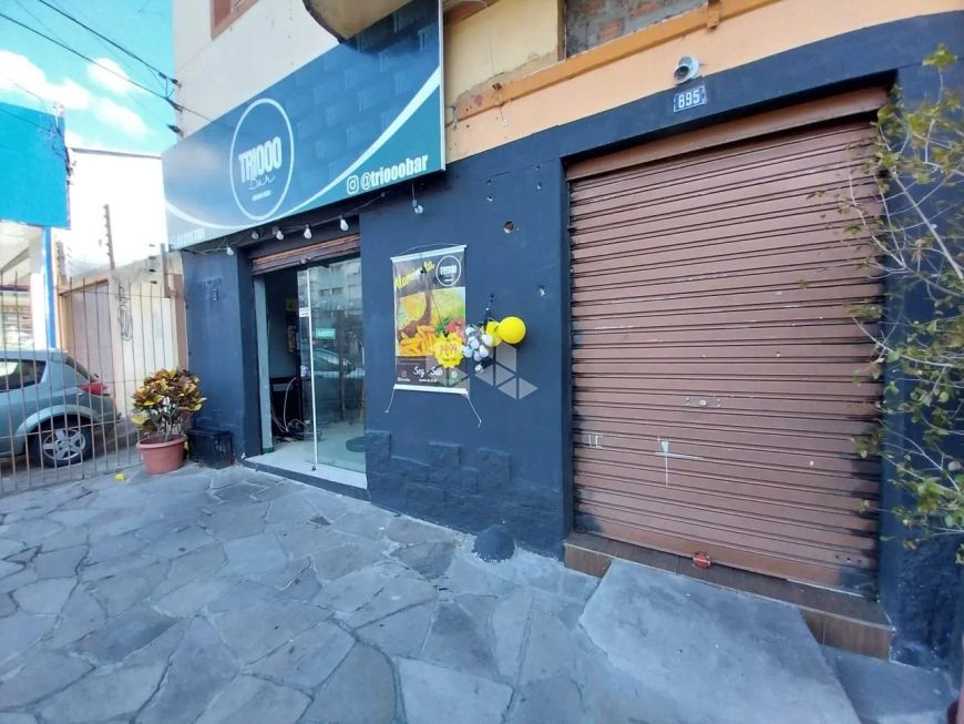 LOJA NO BAIRRO MENINO DEUS, PRÓXIMO AO HOSPITAL MÃE DE DEUS
