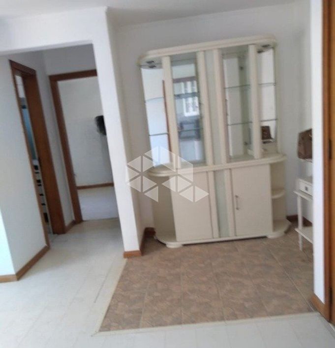 Apartamento de 2 quartos no Lindóia.