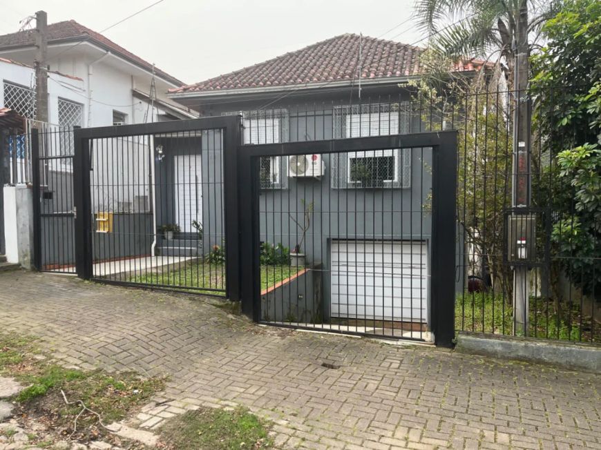 Casa 2 quartos, Bairro Partenon, 2 vagas