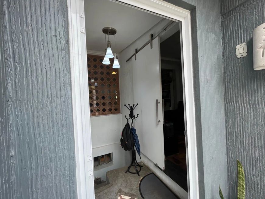 Casa 2 quartos, Bairro Partenon, 2 vagas