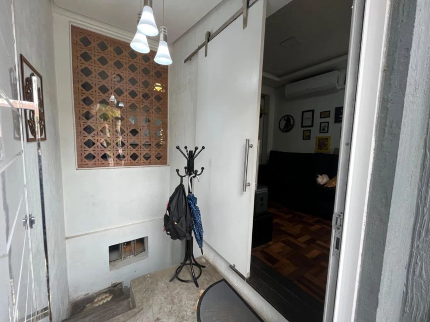 Casa 2 quartos, Bairro Partenon, 2 vagas
