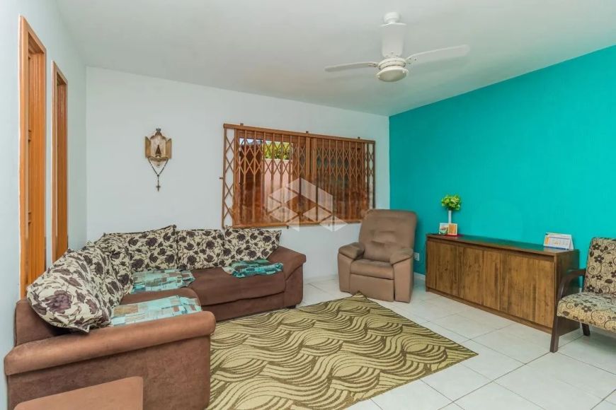 Casa 3 dormitórios no bairro Hípica em Porto Alegre