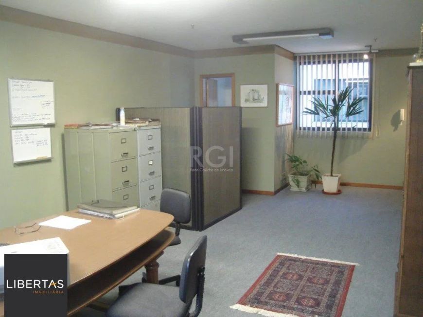 Sala Comercial no bairro São João com vaga