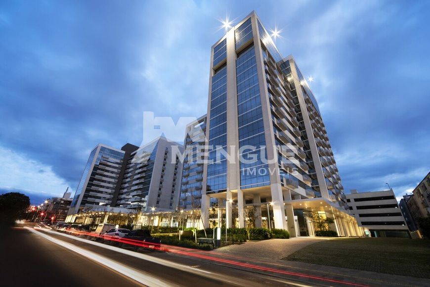 Sala comercial em condominio fechado, à venda no bairro Cristo Redentor em Porto Alegre com 48,14M²