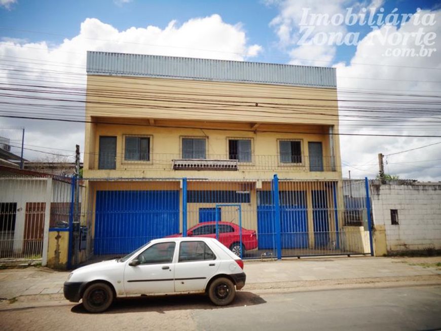 Terreno com 10,63m por 30,20m, de frente para Travessa Venezuela. Sobre o terreno existe uma constru