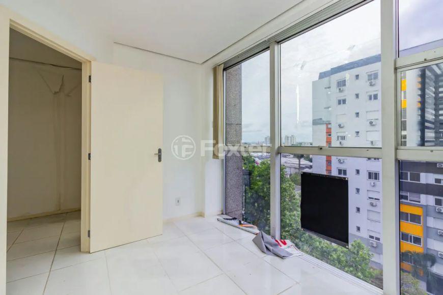 Sala / Conjunto Comercial à venda Rua Almirante Barroso, Floresta - Porto Alegre