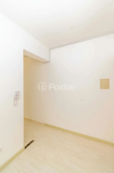 Sala / Conjunto Comercial à venda Rua Felipe Camarão, Rio Branco - Porto Alegre