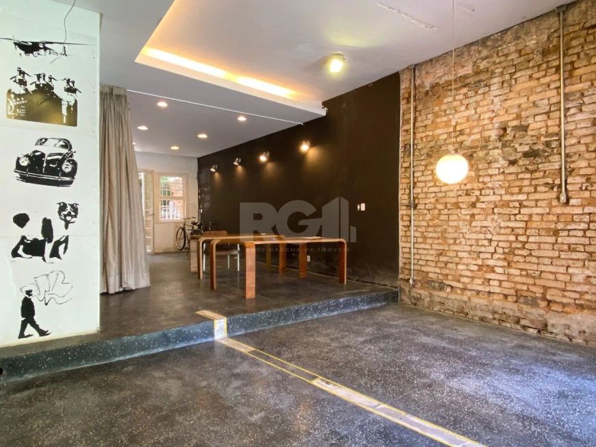 Um espaço comercial com muito potencial é o que você procura? Então confira essa oportunidade no Cen