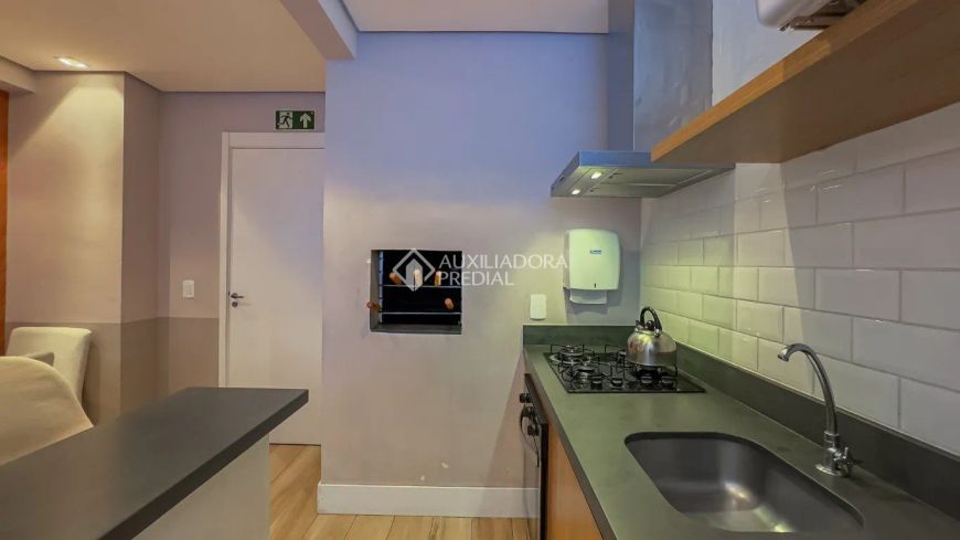 Apartamento 2 dorm uma vaga coberta Porto Alegre