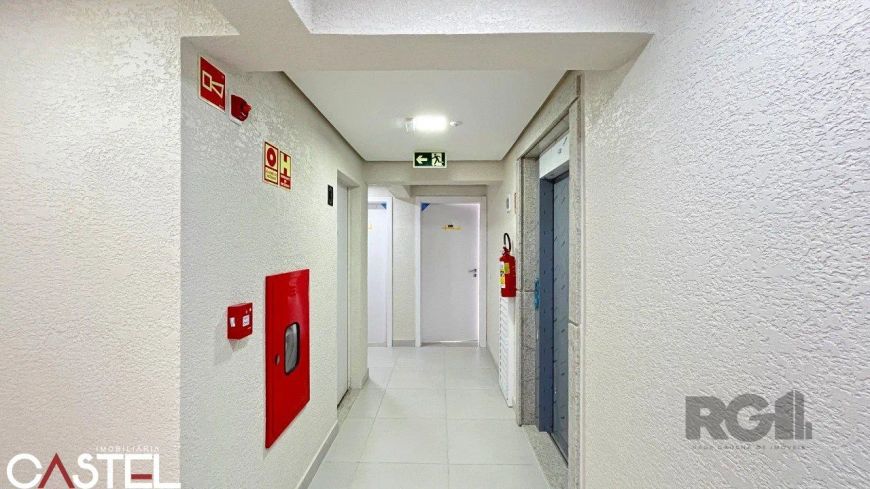 Apartamento 2 dormitórios à venda Menino Deus Porto Alegre/RS