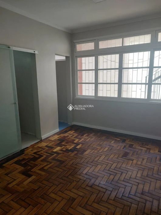 Apartamento à venda no Centro Histórico com 36m² e 1 dormitório/quarto disponível