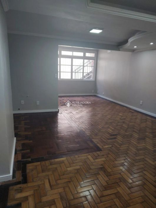 Apartamento à venda no Centro Histórico com 36m² e 1 dormitório/quarto disponível