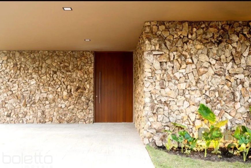 Casa para Comprar com 4 suítes no condomínio Alphaville