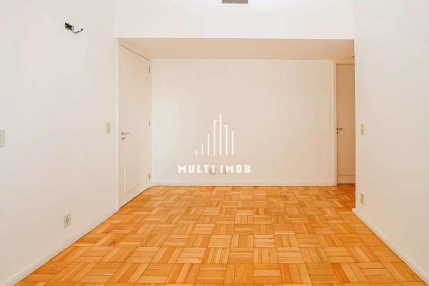 Apartamento 3 dormitórios no Moinhos de Vento