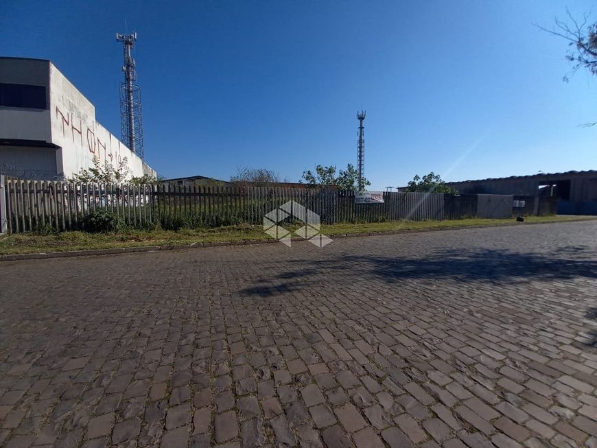 Terreno de esquina no bairro humaitá