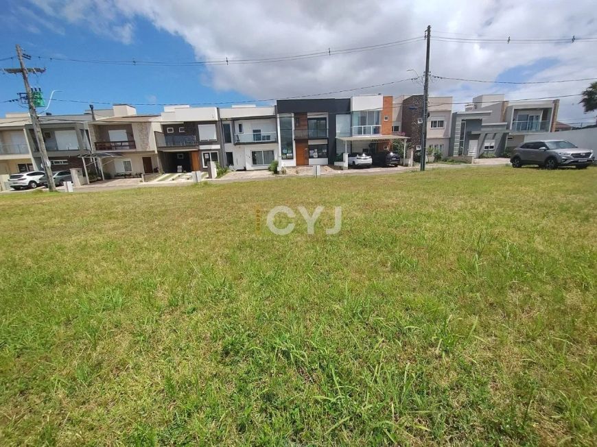 Terreno de 154 m² no bairro Hípica em Porto Alegre