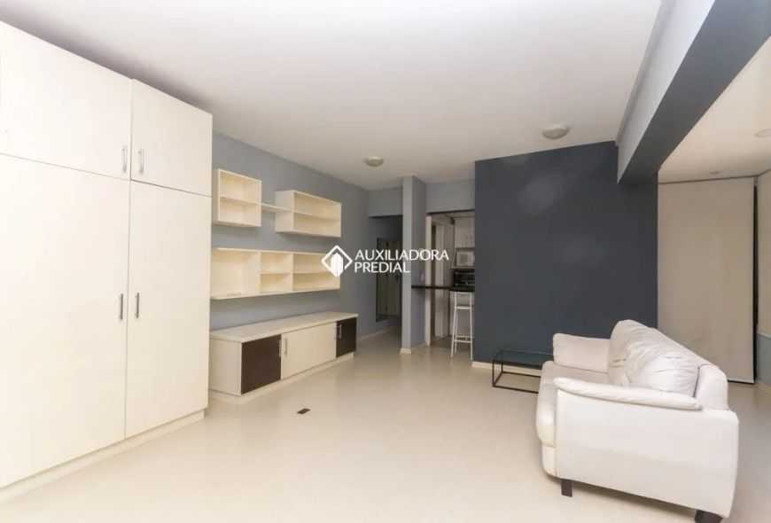 Imóvel para venda tem 44 metros quadrados com 1 quarto em Mont Serrat - Porto Alegre - RS