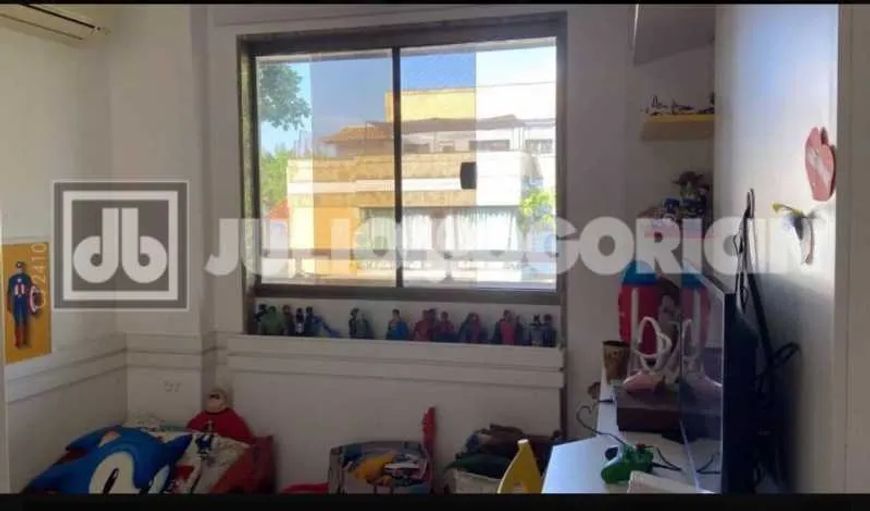 Recreio Gleba A 3 Quartos Frente Reformado 2 Vagas