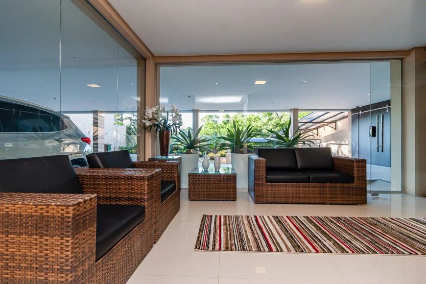 Apartamento à Venda na Vila Assunção com 3 dormitórios e 260 m² de área útil
