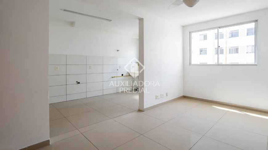 apartamento 2 dormitórios, 1 vaga no Leopoldina