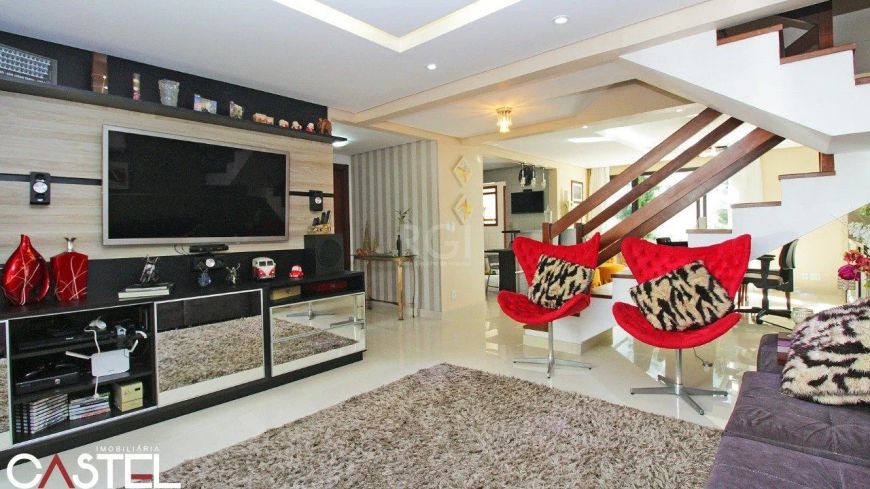 Casa Condominio para Venda - 241m², 3 dormitórios, sendo 1 suites, 2 vagas - Lom