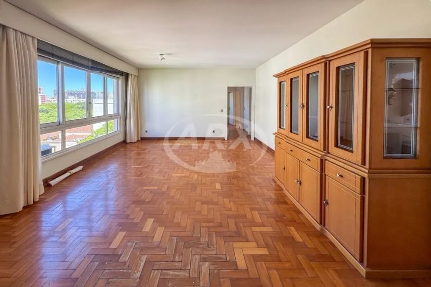 Apartamento de 100.24m² no bairro Farroupilha, com
