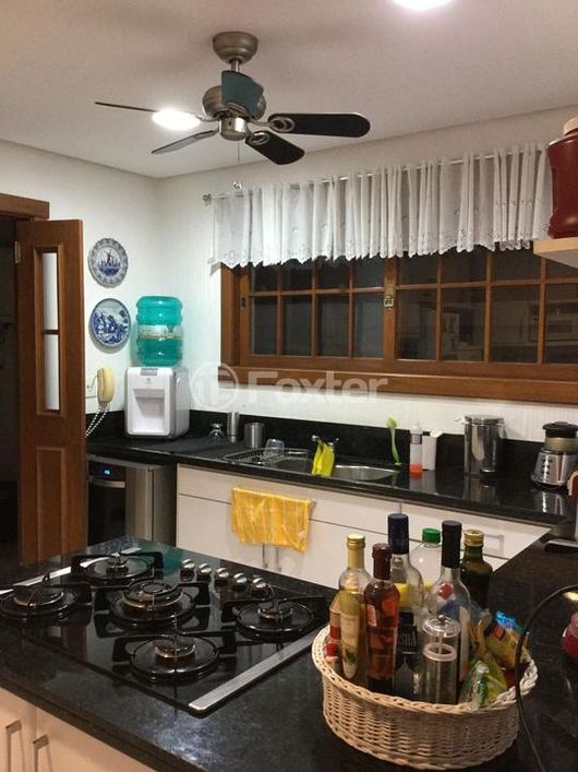 Casa em Condomínio à venda Avenida Juca Batista, Belém Novo - Porto Alegre