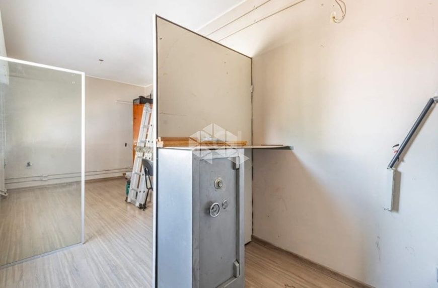 Sala Comercial à Venda, 23 m² por R$ 120.000