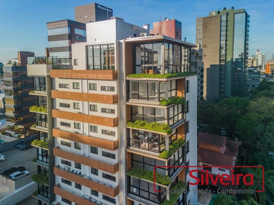 Apartamento em Porto Alegre, no bairro Mont Serrat, à venda.