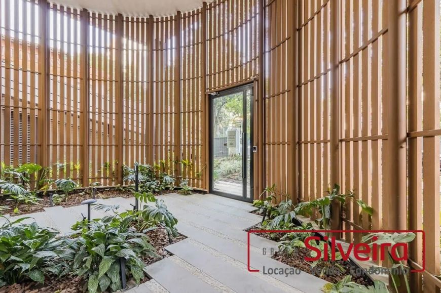 Apartamento em Porto Alegre, no bairro Mont Serrat, à venda.