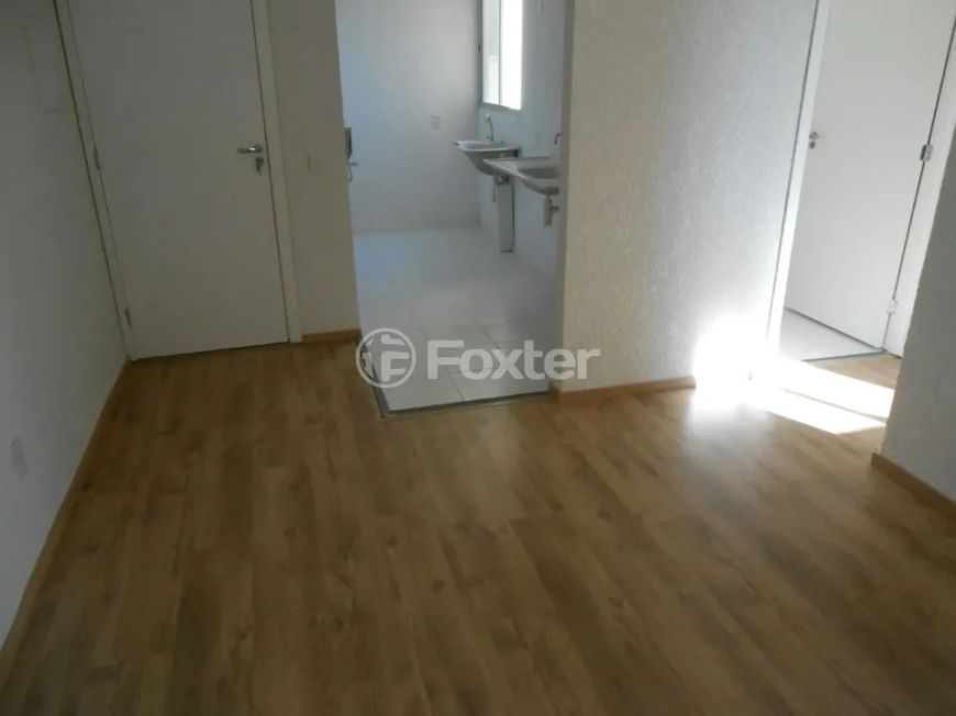 Apartamento à venda Avenida Família Gonçalves Carneiro, Cavalhada - Porto Alegre