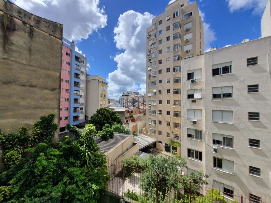Imóvel para venda tem 99 metros quadrados com 3 quartos em Centro Histórico - Porto Alegre - RS