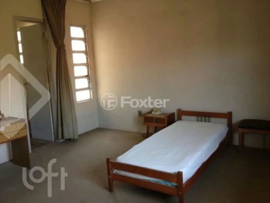 Casa à venda Rua Doutor Jorge Fayet, Chácara das Pedras - Porto Alegre