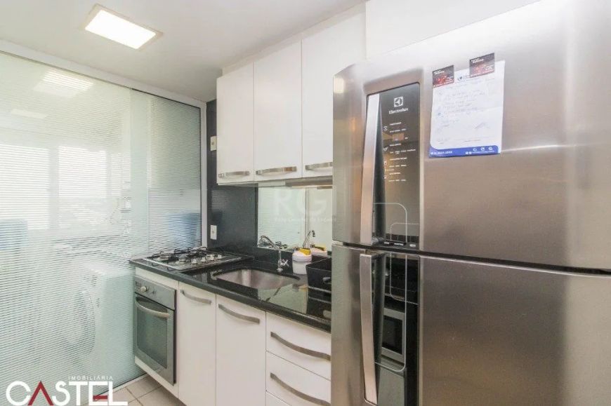 Apartamento para Venda - 51m², 2 dormitórios, 1 vaga - Sarandí