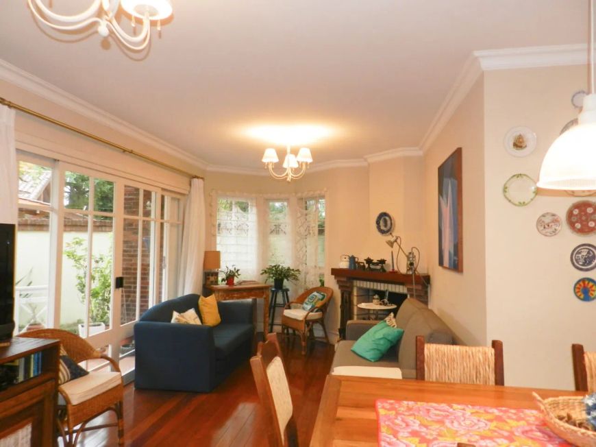 Casa de condomínio à venda no bairro Tristeza com 3 dormitórios/quartos e 264 m²