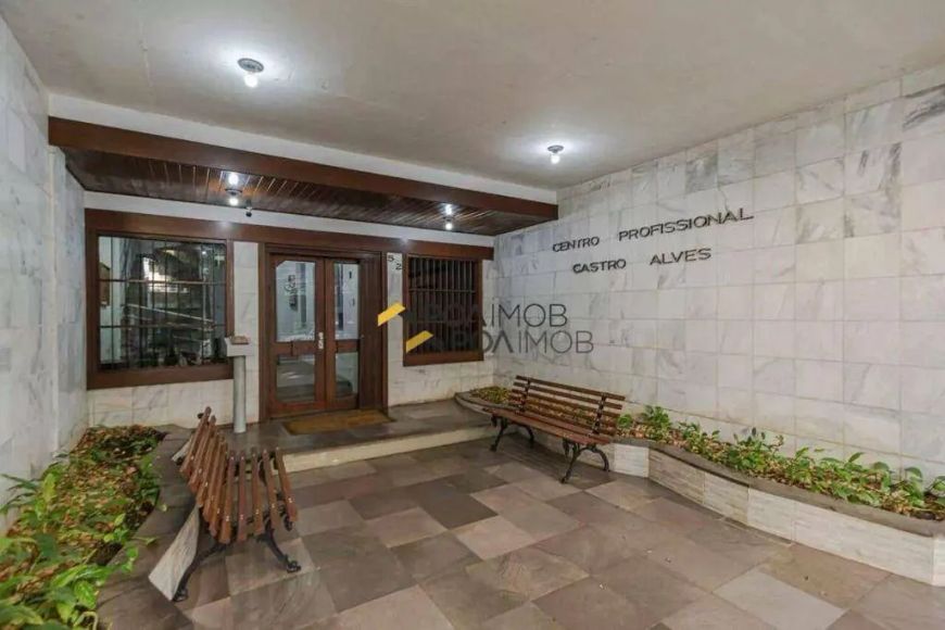 EXCELENTE SALA COMERCIAL COM 45 METROS QUADRADOS NA CASTRO ALVES